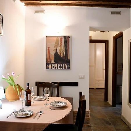 Grace Apartment In Venesia Bagian luar foto